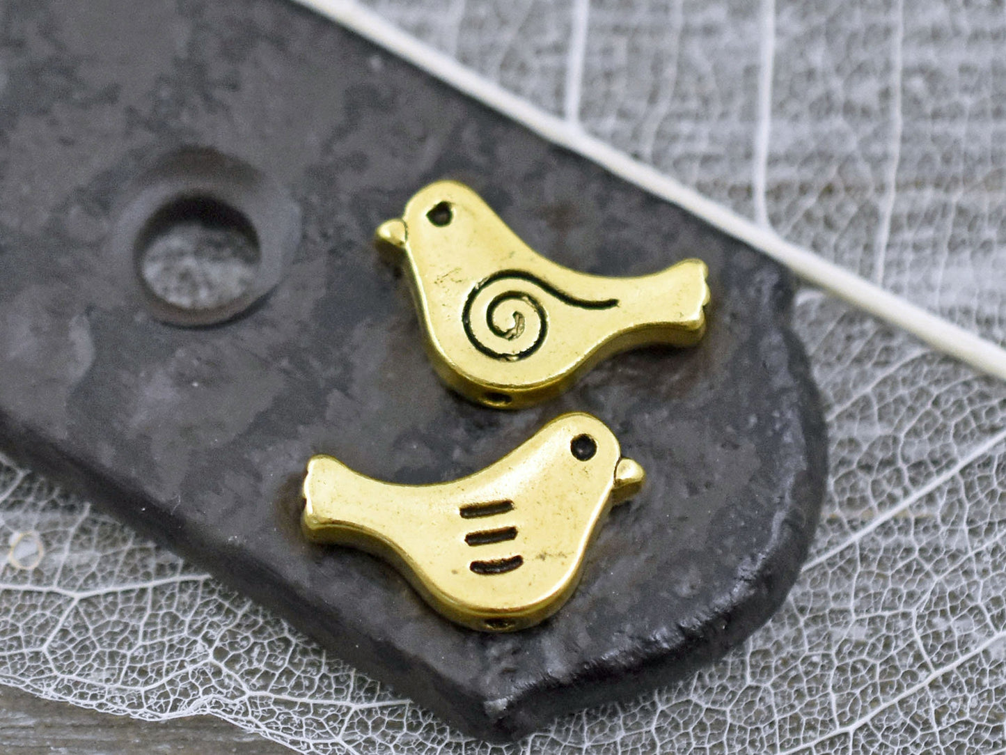 *50* 9x15mm Antique Gold Bird Beads