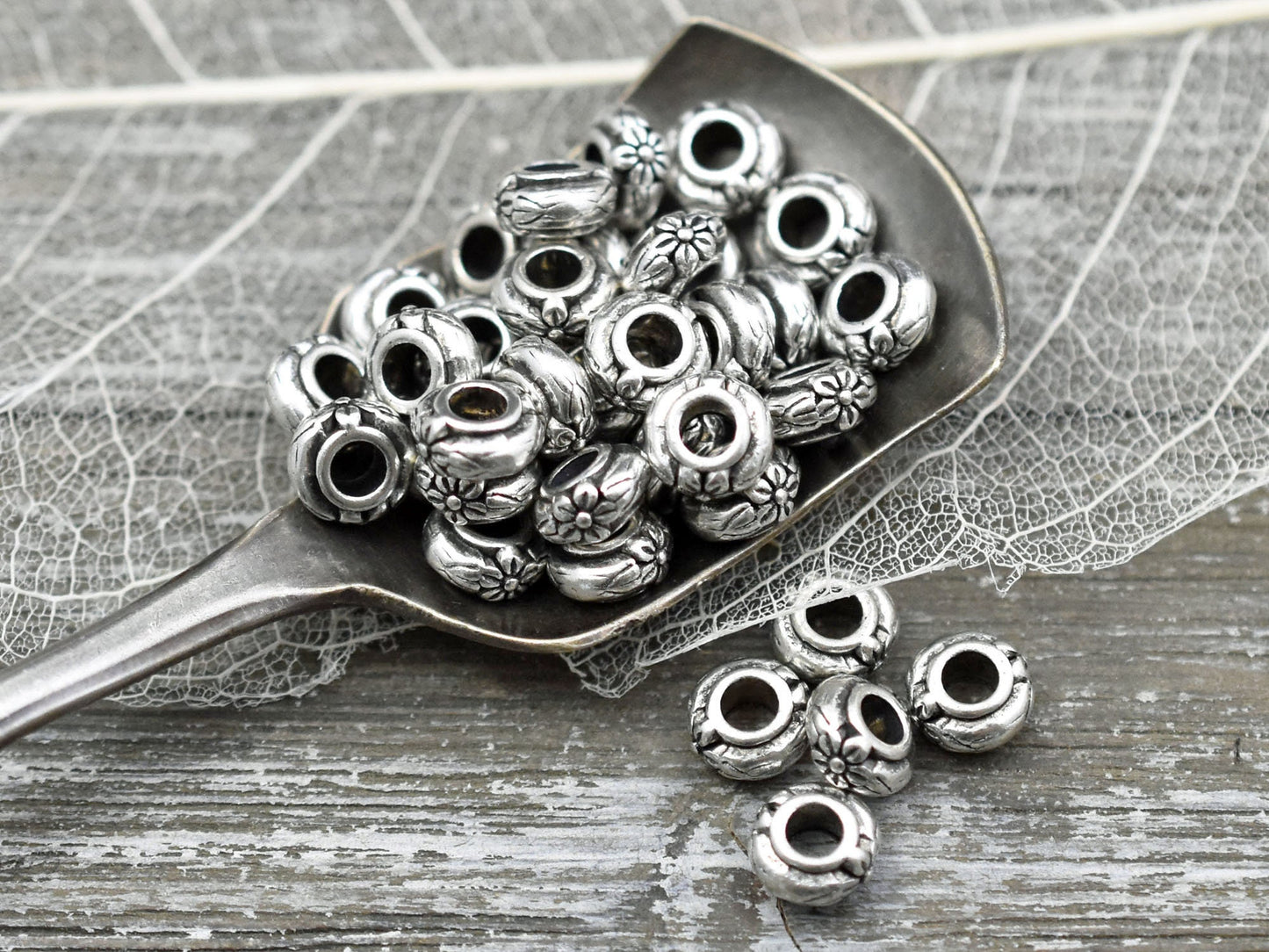 *50 6x4mm Antique Silver Large Hole Floral Rondelle Spacer Beads