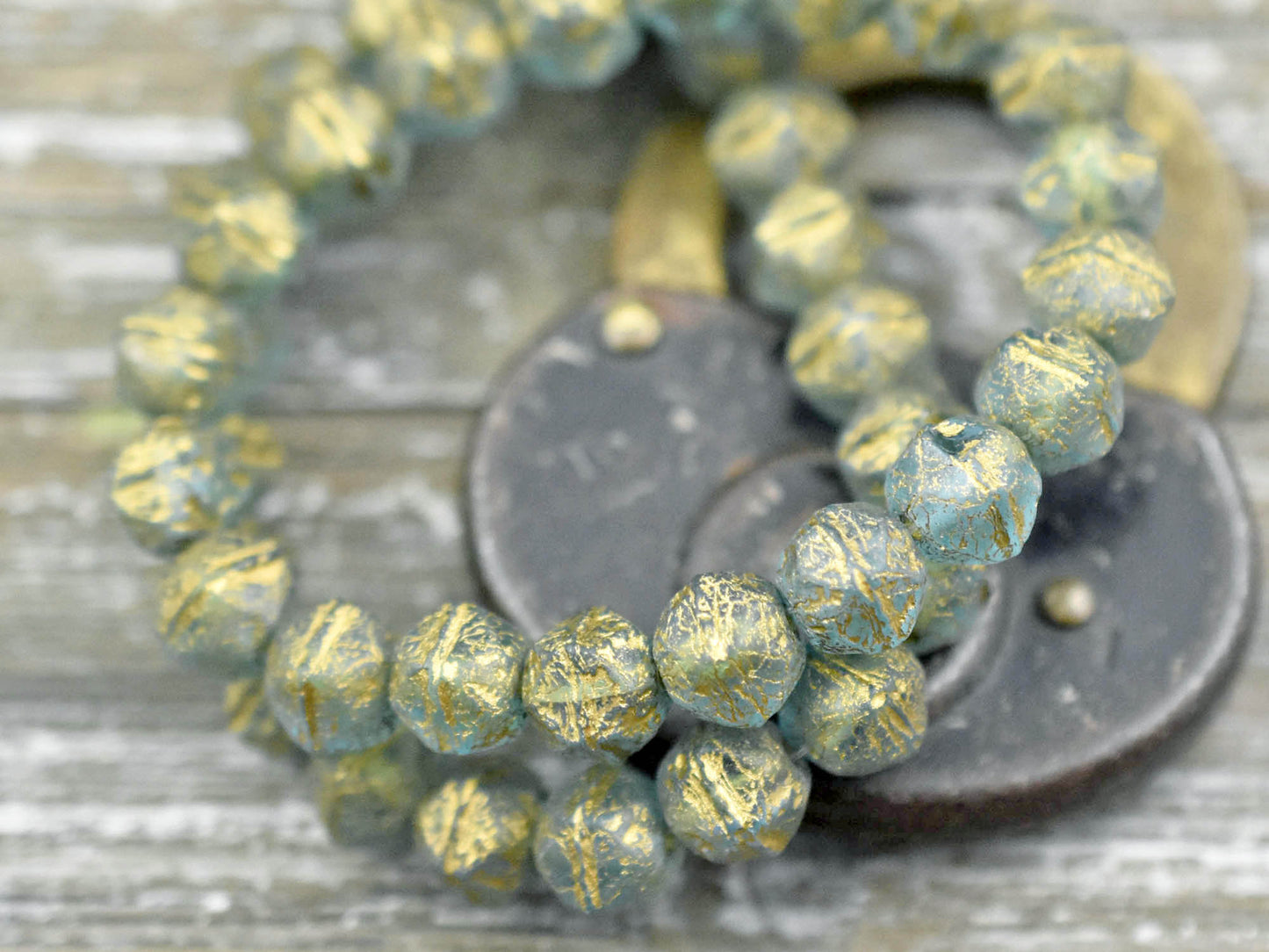 Etched Beads - New Czech Beads - Czech Glass Beads - English Cut Beads - Antique Cut Beads - Round Beads - 20pcs - 8mm (923)