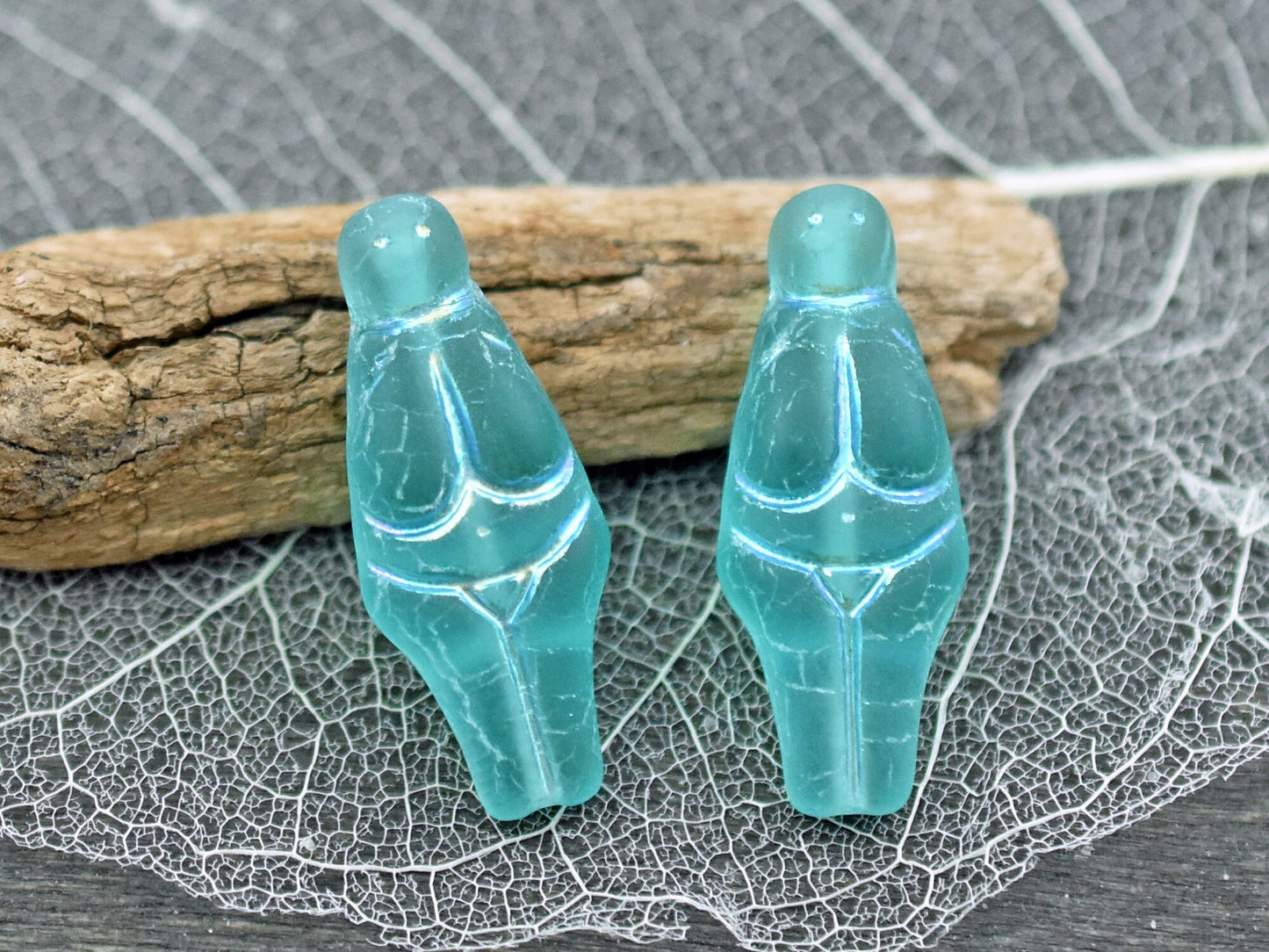 Goddess Bead - Czech Glass Beads - Female Goddess - Picasso Beads - 21x10mm - 4pcs - (1302)