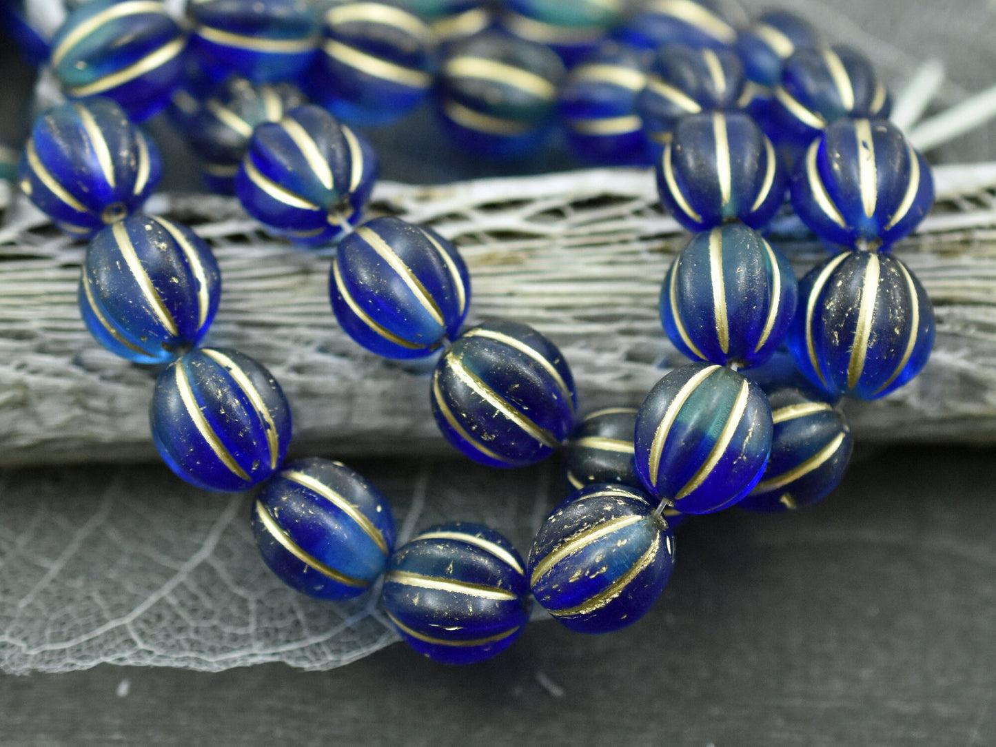 Melon Beads - Czech Glass Beads - Round Beads - Bohemian Beads - 12mm Beads - 6pcs (1948)
