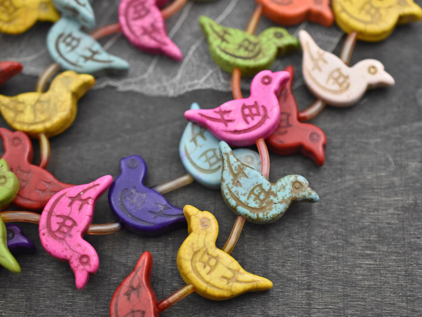 Bird Beads - Gemstone Beads - Howlite Beads - Synthetic Turquoise Beads - 16x29x7mm - 14 inch Strand