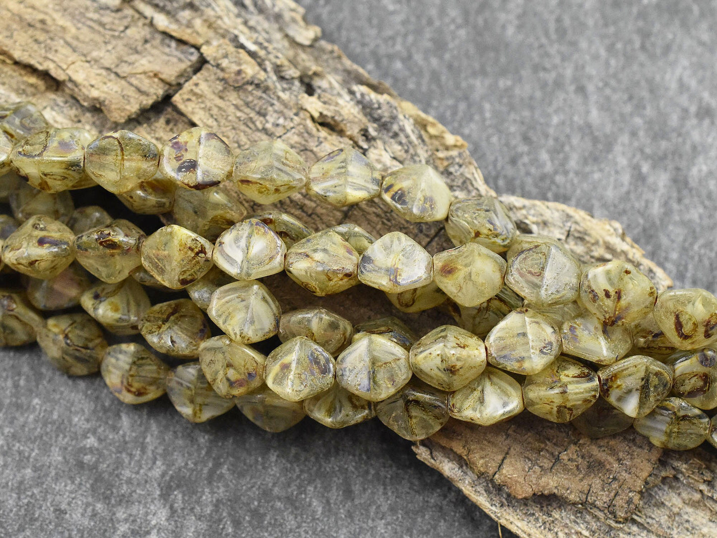 Picasso Beads - Czech Glass Beads - Pinch Beads - Large Czech Beads - 8mm - 26pcs (311)