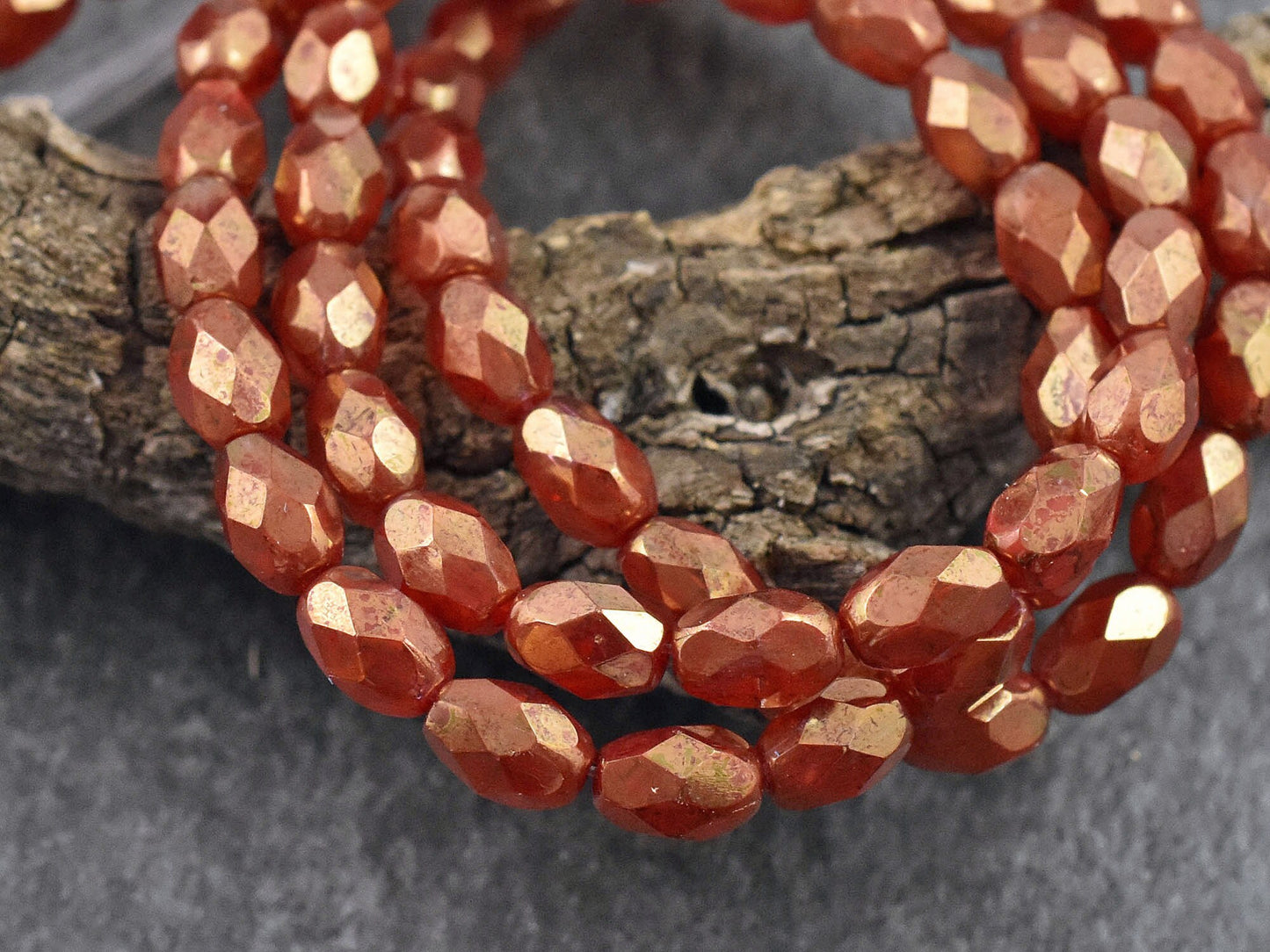 Czech Glass Beads - Red Beads - Faceted Beads - Fire Polished Beads - Oval Beads - 5x7mm - 20pcs (2378)