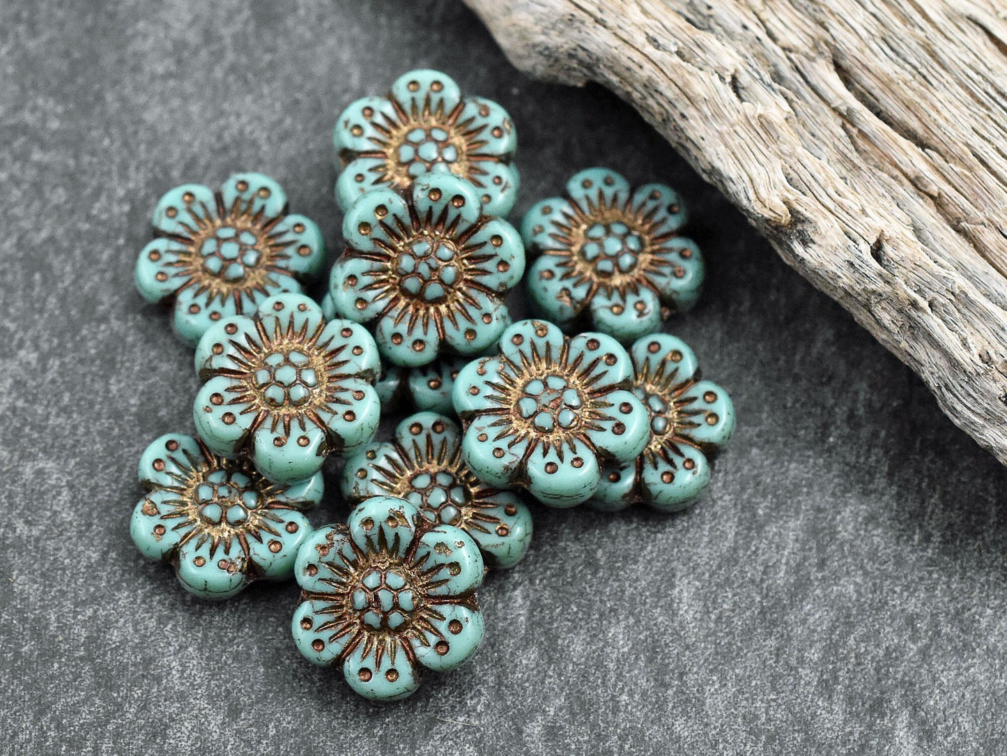 Czech Glass Beads - Flower Beads - Floral Beads - Wildflower Beads - Czech Glass Flowers - 14mm - 12pcs - (A572)