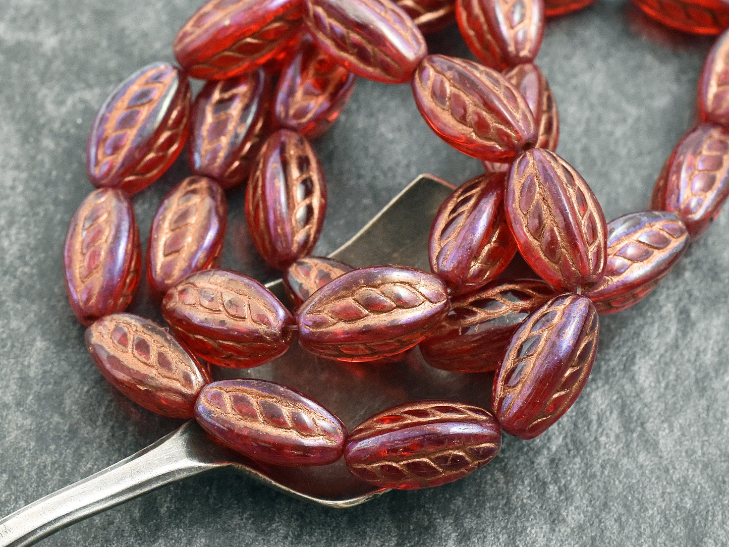 Czech Glass Beads - Oval Beads - Red Beads - New Czech Beads - 15x9mm - (659)