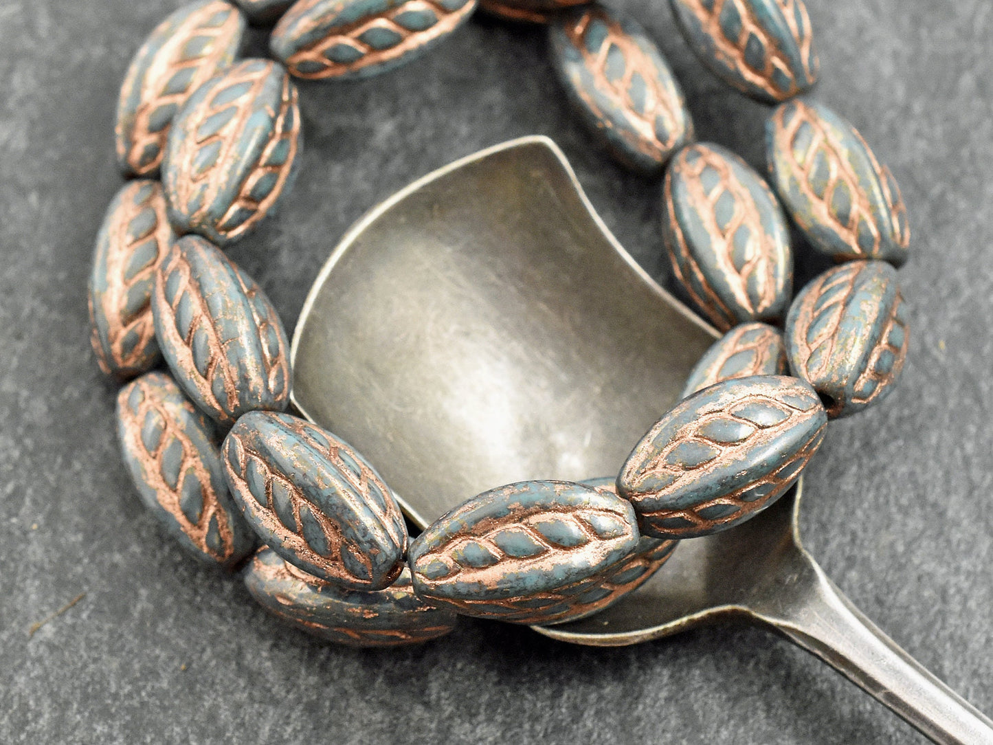 Czech Glass Beads - Oval Beads - Teal Beads - New Czech Beads - 15x9mm - (4752)