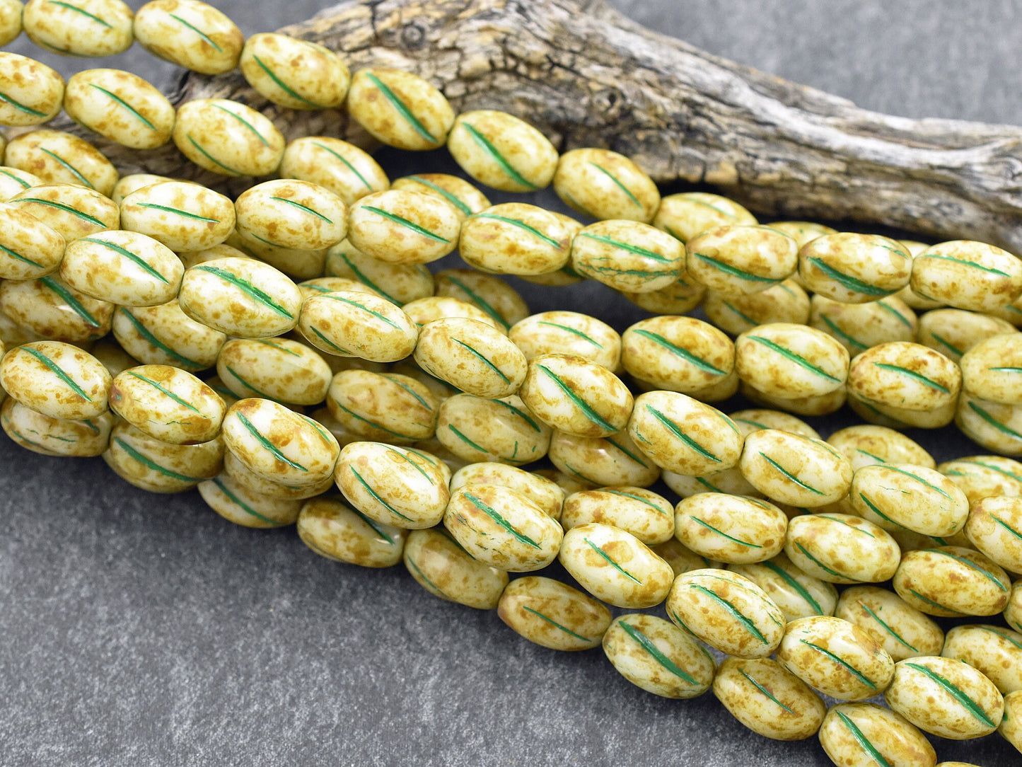 Picasso Beads - Czech Glass Beads - Oval Beads - Coffee Bean Beads - 17pcs - 8x11mm - (B521)