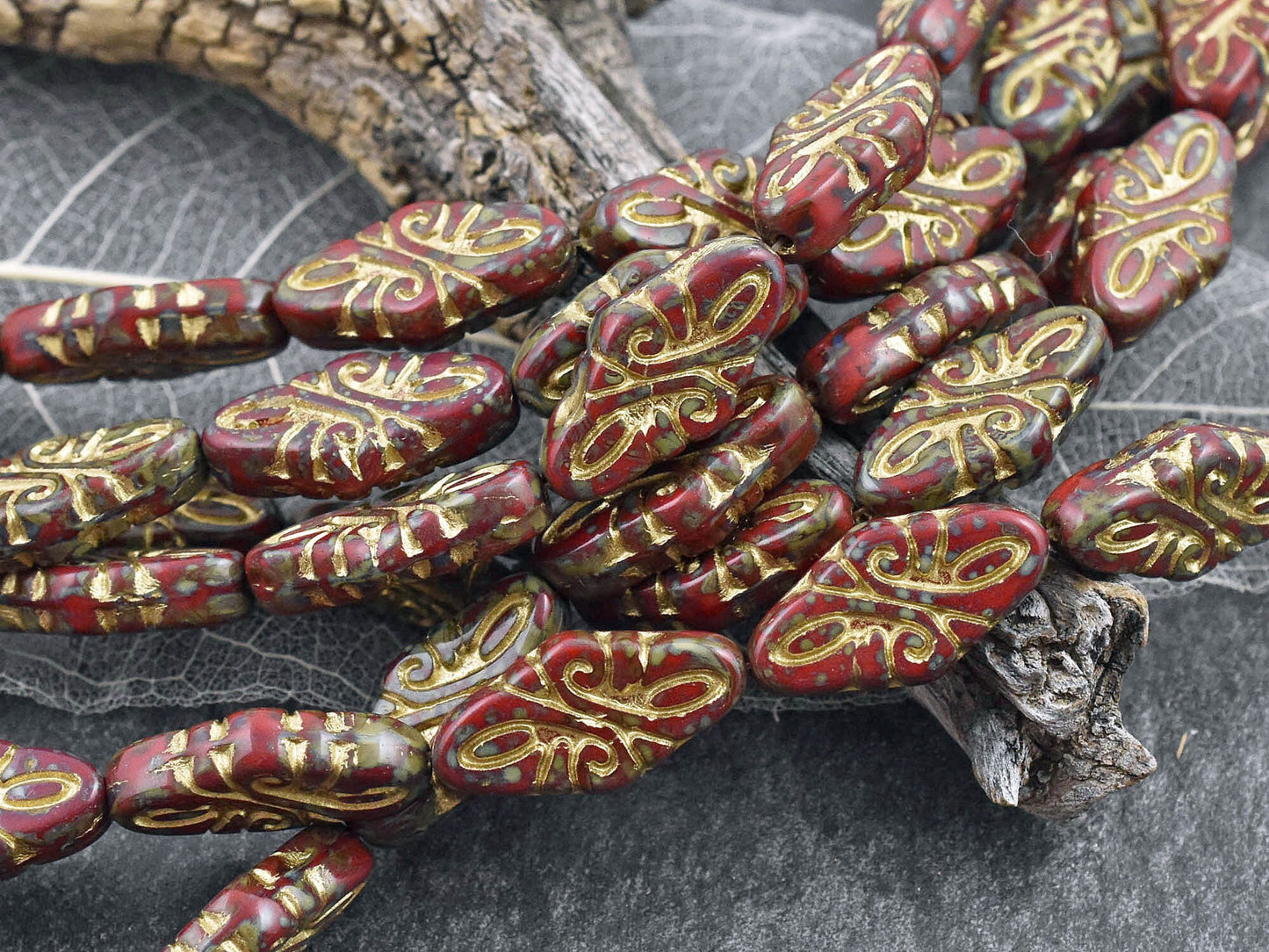 Picasso Beads - Czech Glass Beads - Ornate Beads - Diamond Beads - Arabesque Design - 19x9mm - 9pcs - (B285)