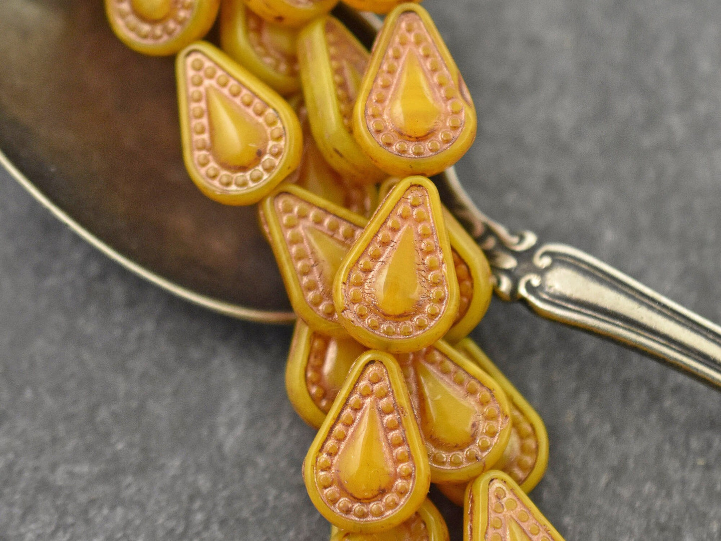 Czech Glass Beads - Teardrop Beads - Tear Drop Beads - 10pcs - 14x10mm - (4089)