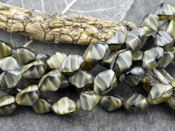 Picasso Beads - Czech Glass Beads - Oval Beads - Czech Beads - Chunky Beads - 13pcs - 11x15mm - (3753)