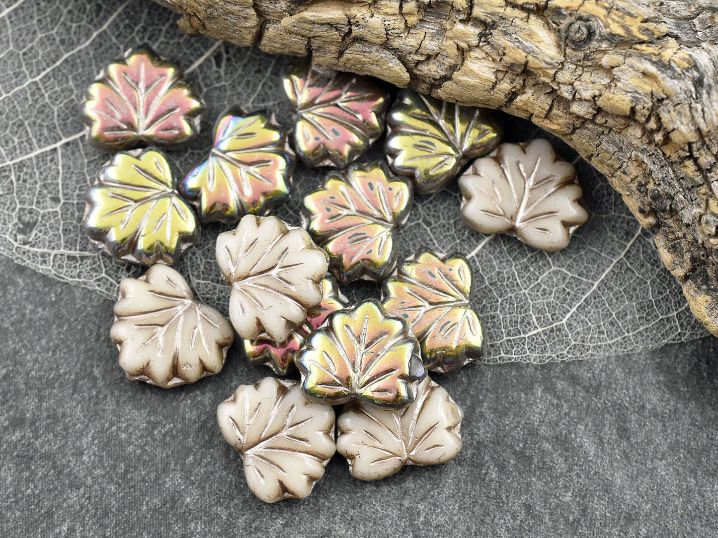Leaf Beads - Picasso Beads - Czech Glass Beads - Fall Beads - Czech Leaves - 13x11mm - 20pcs - (2560)