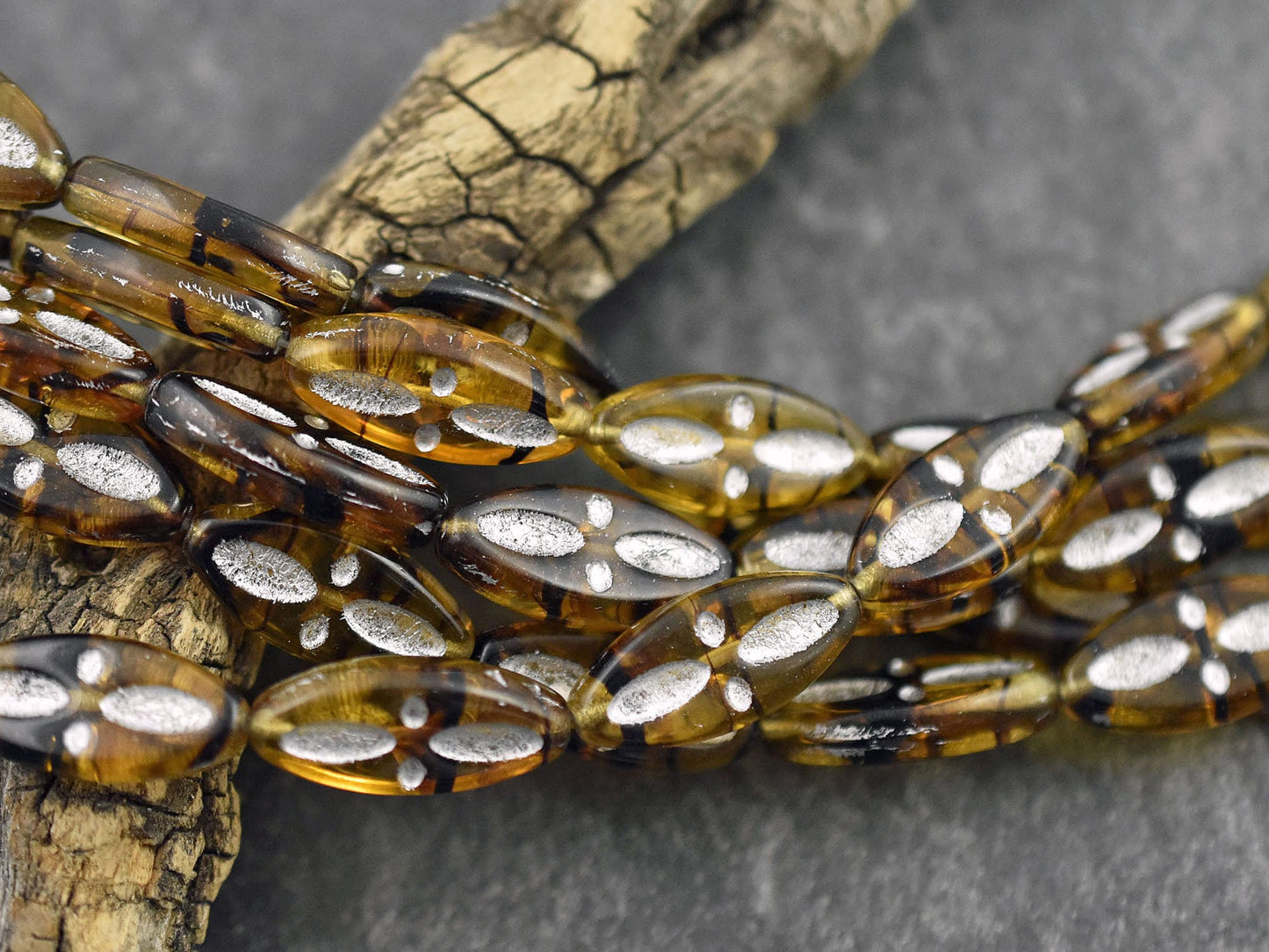 Czech Glass Beads - Marquise Beads - Cross Beads - Spindle Beads - Chunky Beads - 20x8mm - 10pcs (537)