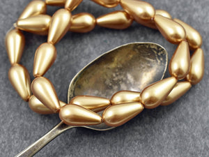 Pearl Beads - Glass Beads - Tear Drop Bead - Gold Beads - Wedding Jewelry Beads - 15x8mm - 16
