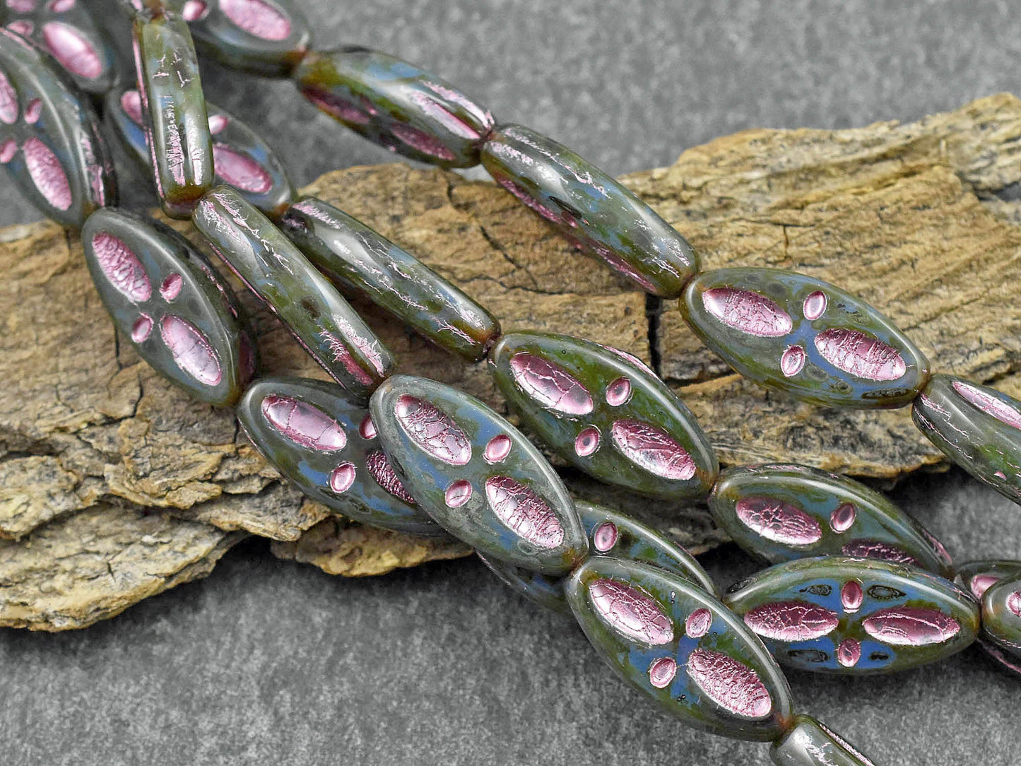 Czech Glass Beads - Picasso Beads - Marquise Beads - Spindle Beads - Statement Beads - 20x8mm - 10pcs (B323)