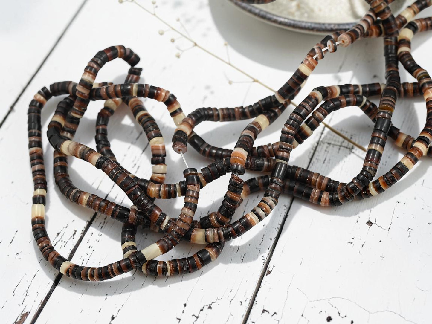 4~5mm Freshwater Shell Heishi Beads ( 22.8" Strand)