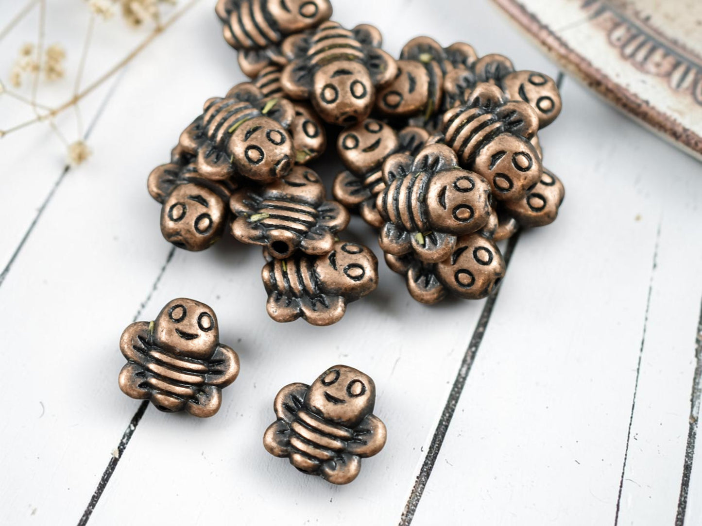 *50* 9mm Antique Copper Bee Beads