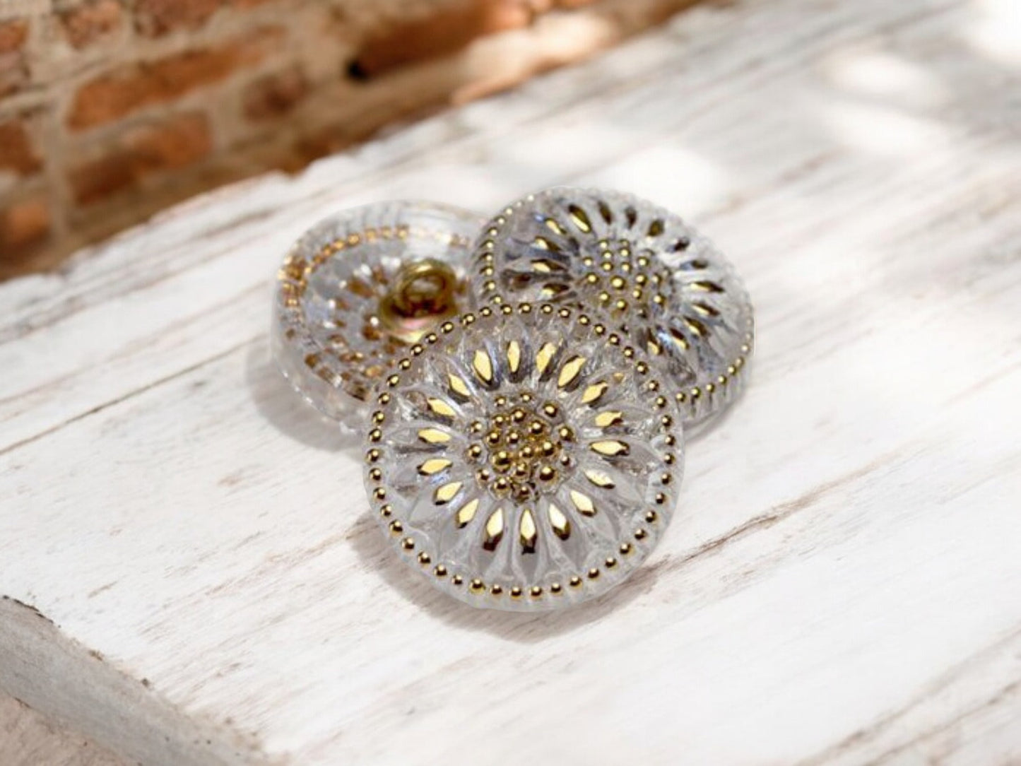 18mm Daisy Button Transparent Glass with Gold Accents - Czech Glass Buttons