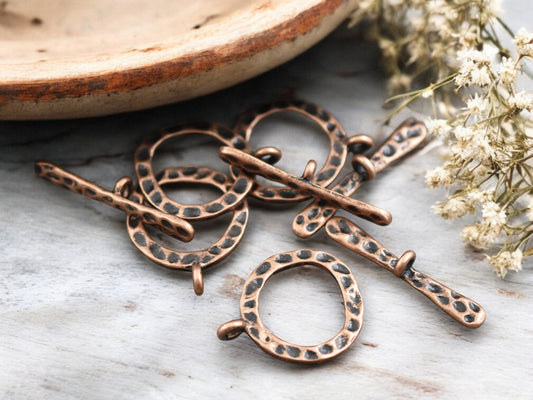 *10* 23x19mm Antique Copper Hammered Round Toggle Clasps