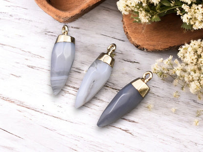25-26mm Gold Tone Natural Gray Agate Pointed Bullet Pendant