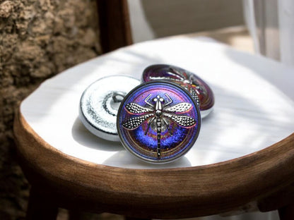 22mm Dragonfly Button Volcano with a Silver Dragonfly - Czech Glass Buttons
