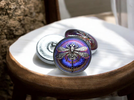 22mm Dragonfly Button Volcano with a Silver Dragonfly - Czech Glass Buttons