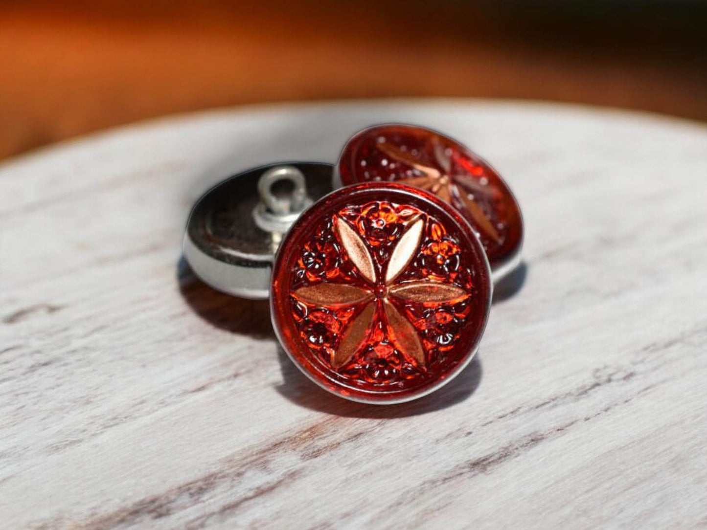 18mm Star Button Ruby Red with Copper - Czech Glass Buttons