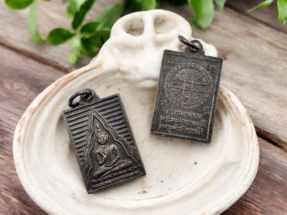 18x34mm Blackened Bronze Buddha Amulet