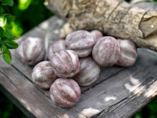 *15* 10mm Berry Washed Matte Mint Round Melon Beads