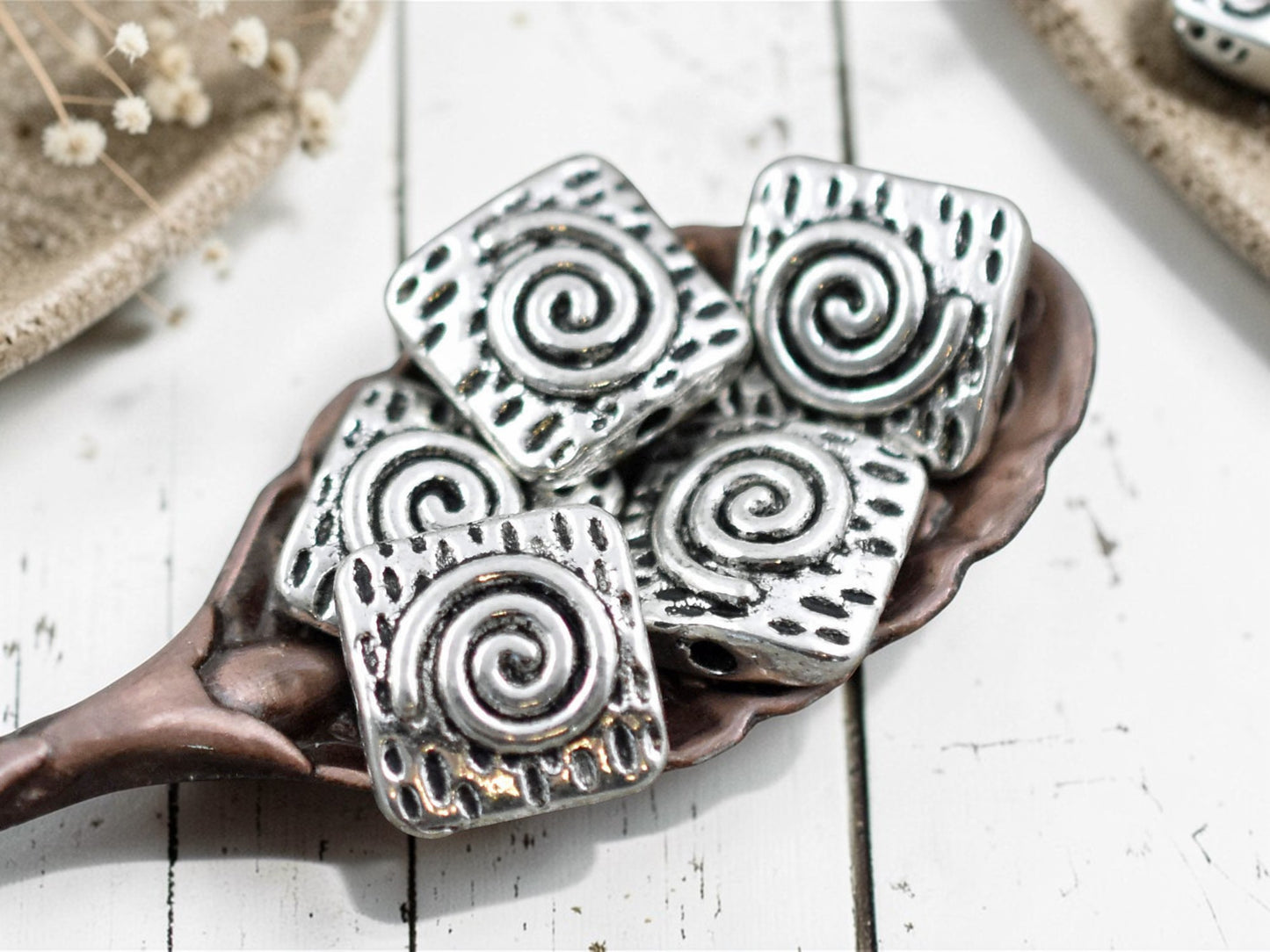 *50* 10mm Antique Silver Spiral Design Beveled Square Beads
