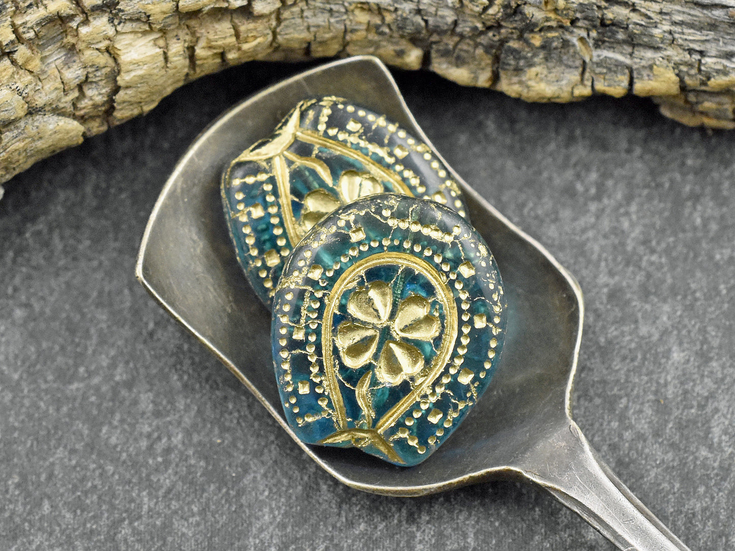 21x18mm Bronze Washed Blue Aqua Lucky Horseshoe Beads