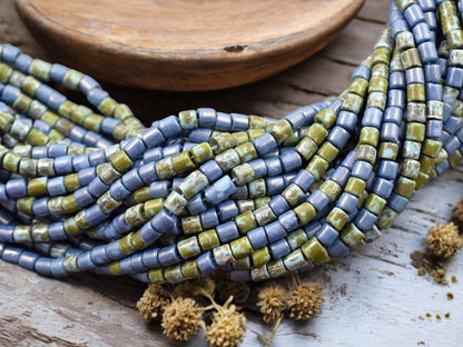 6/0 Aged Blue Turquoise Picasso Bugle Beads (20" Strand)