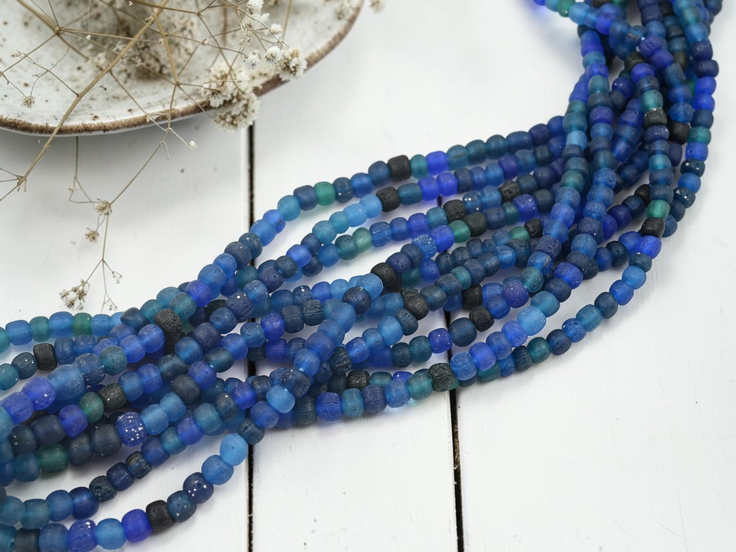 4-6mm Mixed Blue Replica Tradwinds Beads (23" Strand)