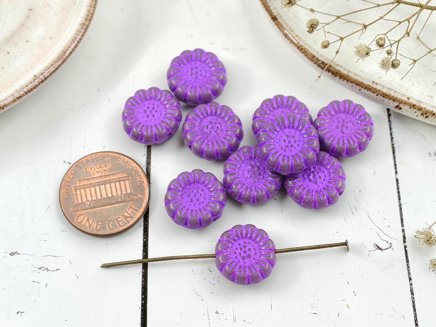 *10* 13mm Purple Washed Purple Pansy Sunflower Coin Beads
