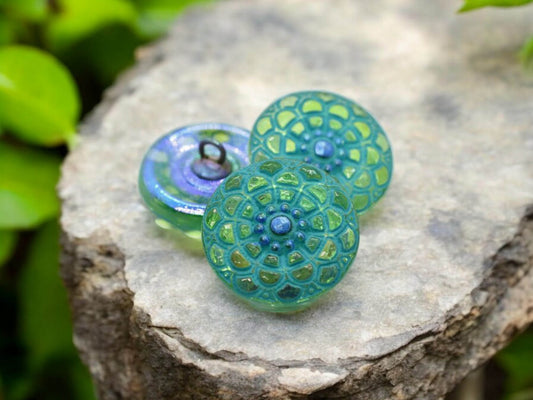 18mm Mandala Button Peridot with a Sea Green Wash, Electric Blue Center and AB Finish - Czech Glass Buttons