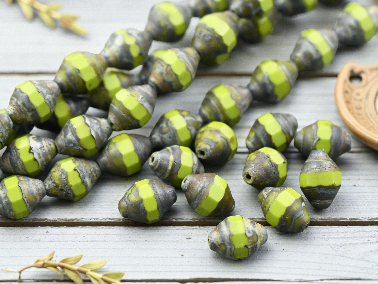 *10* 11x8mm Chartreuse Picasso Turbine Beads