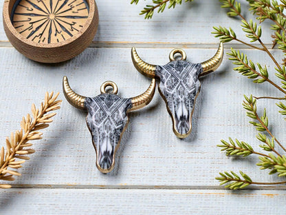 *10* 22x21mm Black & White Enamel Cow Head Charms