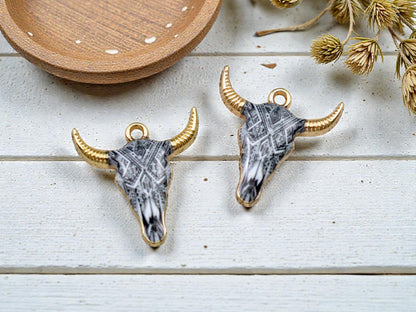 *10* 22x21mm Black & White Enamel Cow Head Charms