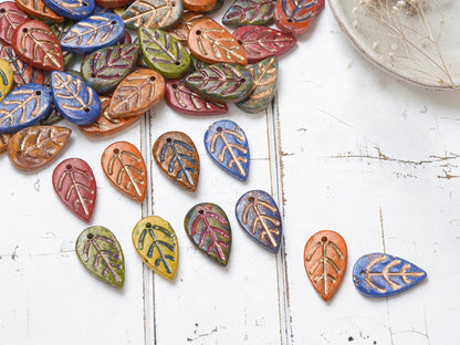 *10* 18x11mm Mixed Picasso Top Hole Leaf Beads