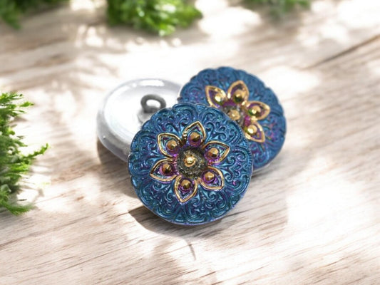 18mm Arabian Star Button Vitrail Green with a Blue Wash and Gold Accents -- Czech Glass Buttons