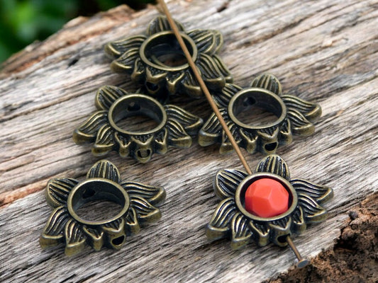 *15* 14x19mm Antique Bronze Lotus Flower Bead Frames