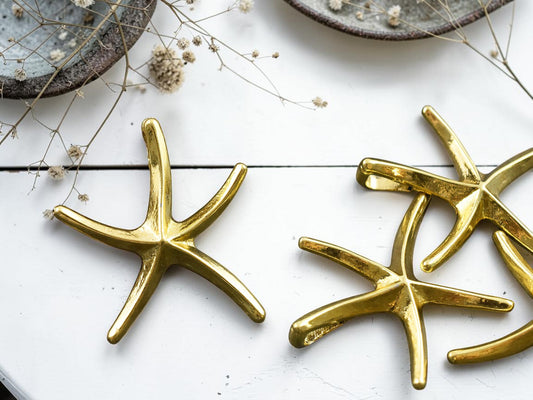 *5* 32x29mm Antique Gold Star Fish Pendants