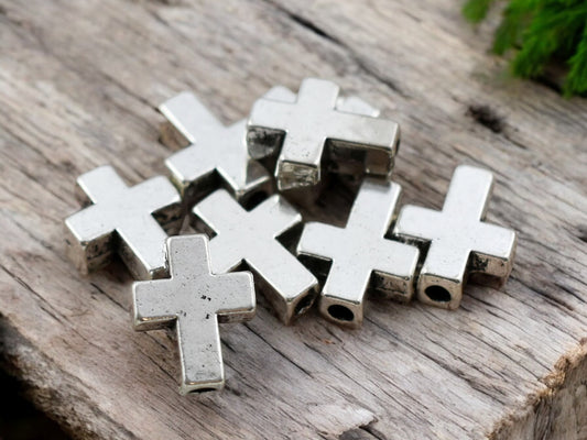 *20* 15x12mm Antique Silver Cross Beads