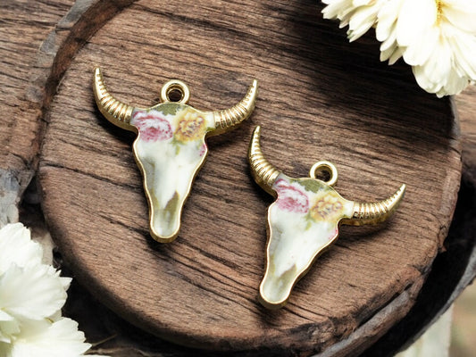 *10* 22x21mm Floral Enamel Cow Head Charms #4