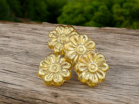 *6* 18mm Gold Wash Yellow Topaz Daisy Flower Beads