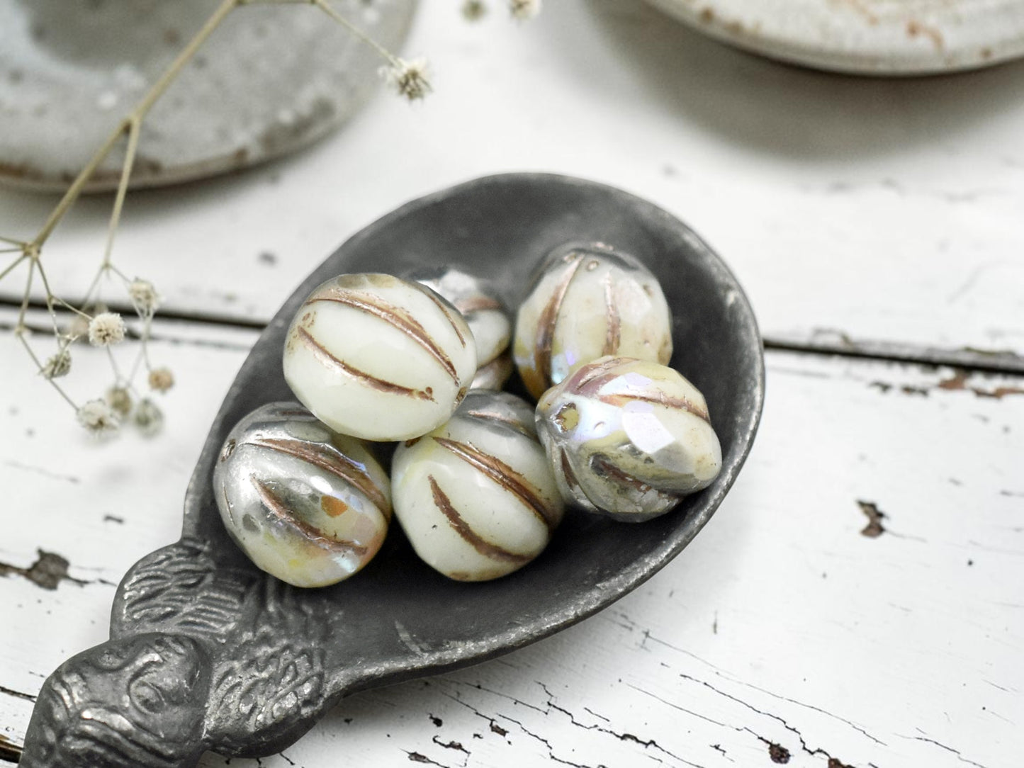 *12* 10mm Metallic Beige Washed Silvered Ivory Faceted Round Melon Beads