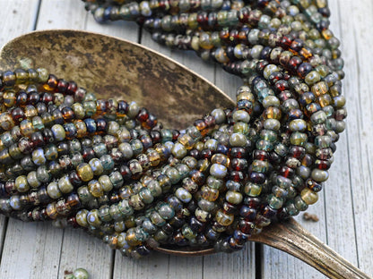 6/0 Aged Hornet Picasso Mix Seed Beads (22" Strand)