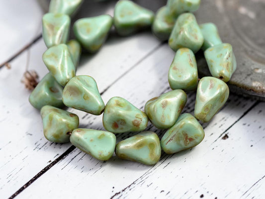 *12* 13x12mm Turquoise Picasso Vintage Style Drop Beads