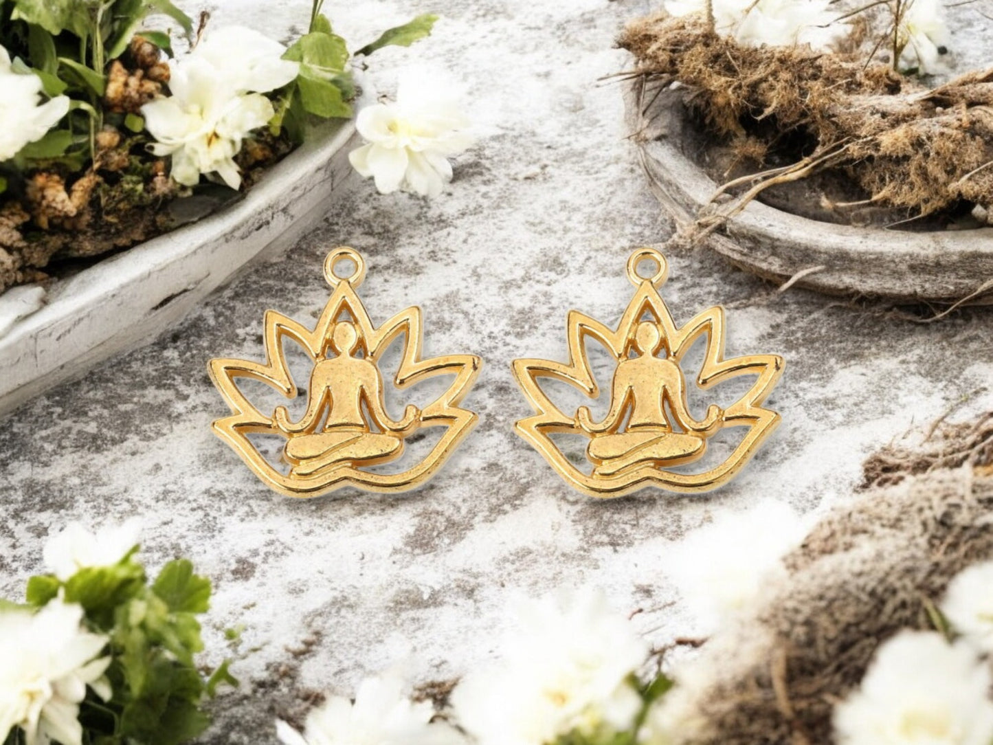 *50* 18x17mm Gold Plated Lotus Flower Charms