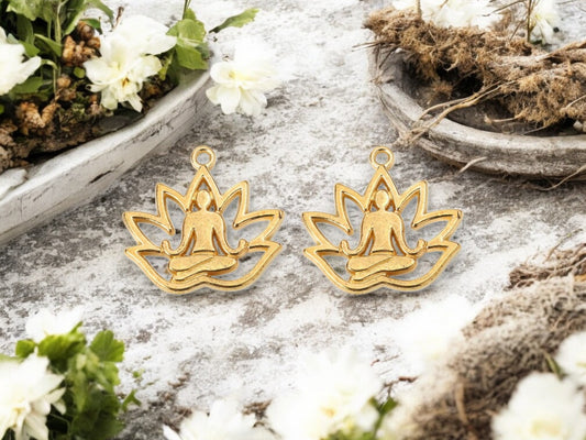 *50* 18x17mm Gold Plated Lotus Flower Charms